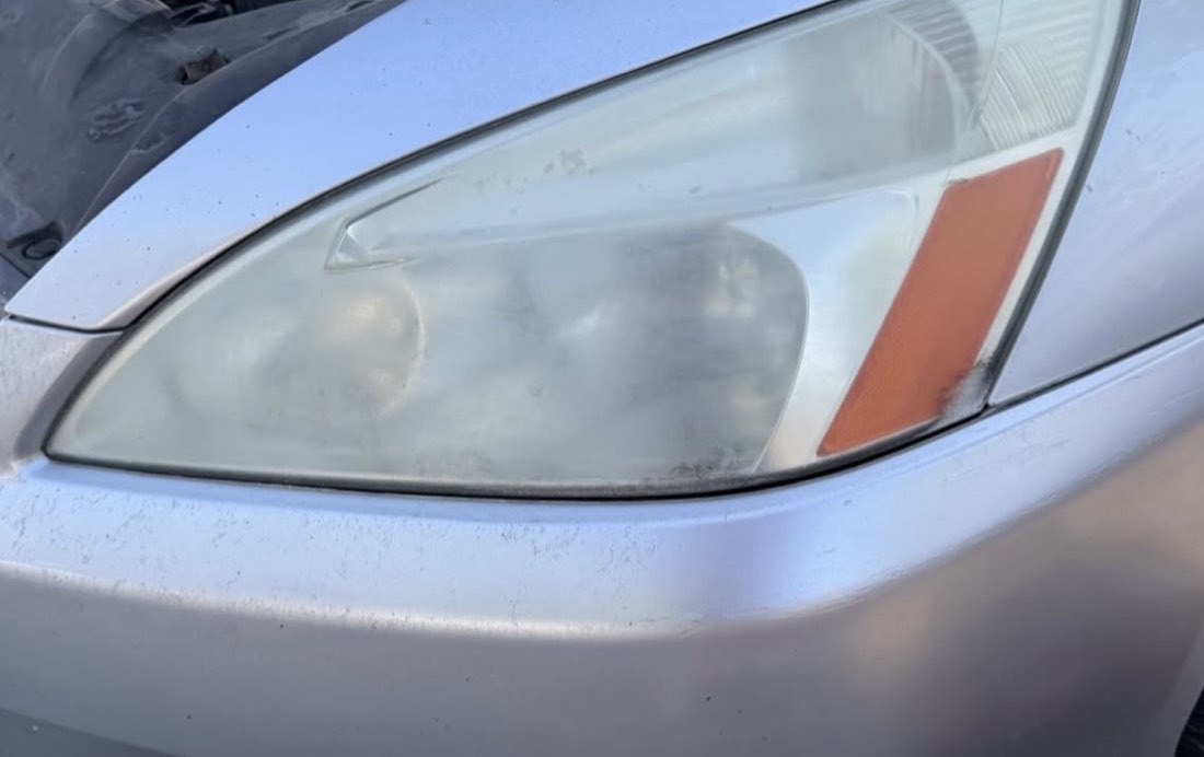 Honda Accord headlights before detailing