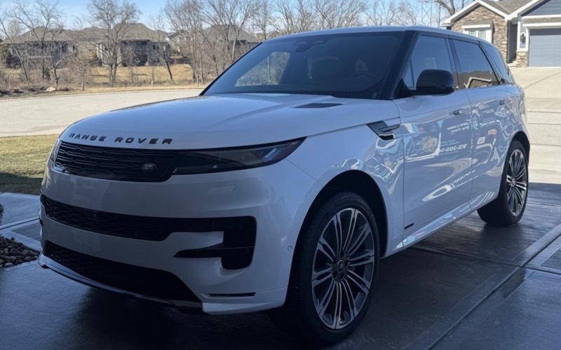 White Range Rover Sport front view after a detail