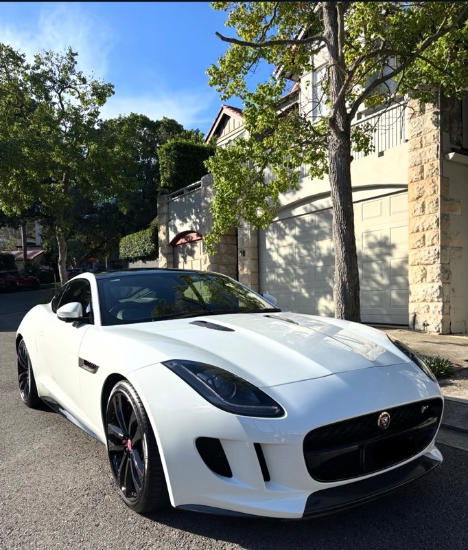White Jaguar F-Type after an exterior detail